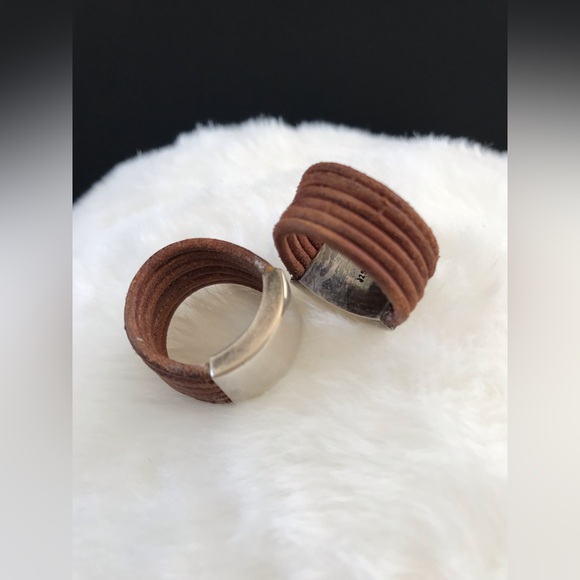 Custom Made• Vintage • 925 Silver and Genuine Leather Ring x 2 • Stamped • Italy - Picture 5 of 8